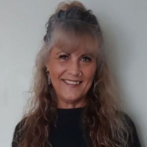 Meet your Posher, Lyn